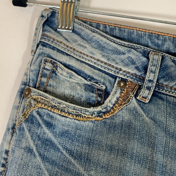 Silver Jeans Co. Light Blue Toni Distressed Jeans - Picture 3 of 13